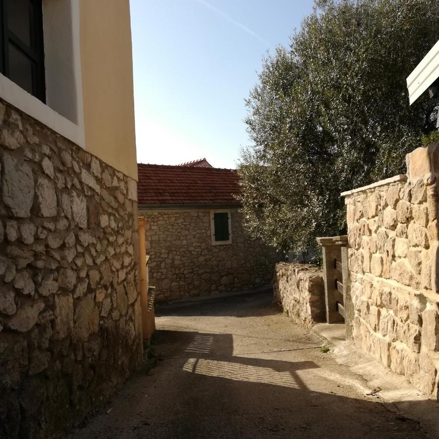 Kuca Za Odmor Marina Vila Sutomiscica Exterior foto